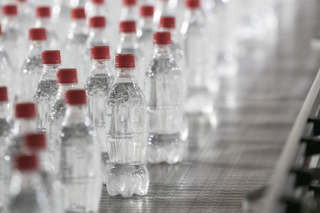 Illustration for article titled Clear Coca-Cola Will Be Released In Japan